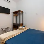 Studio A 280M Da Praia De Copacabana | Rp 190/704